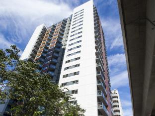 Rojen Apartments Docklands Londra Esterno foto